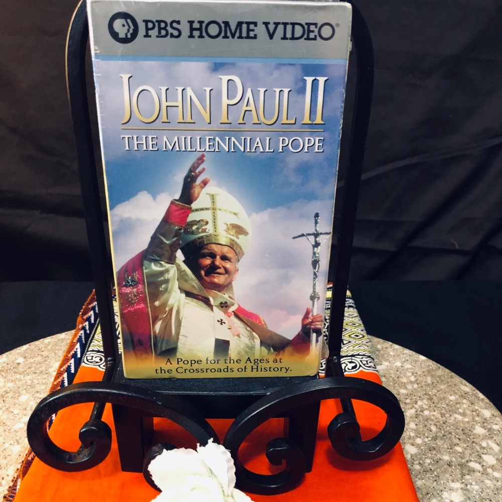 : John Paul II - The Millennial Pope / VHS